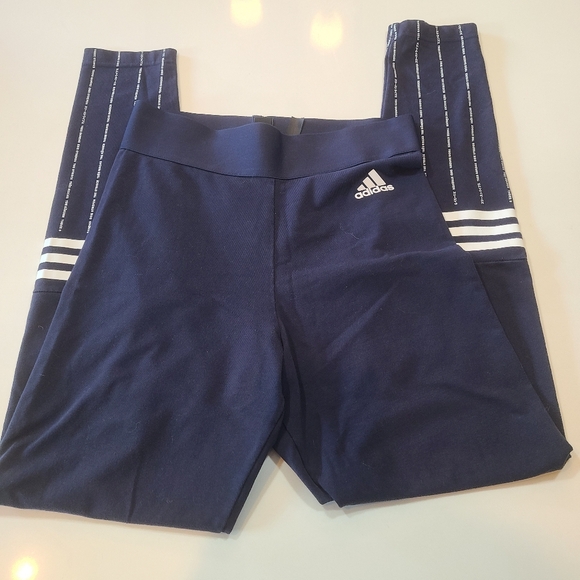 Adidas Navy Leggings with White Writing in Size Small - Picture 1 of 9